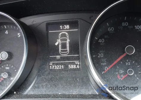 2018 Volkswagen Passat 2.0T R-Line/2.0T S из США, поврежденный, VIN 1VWAA7A35JC003427